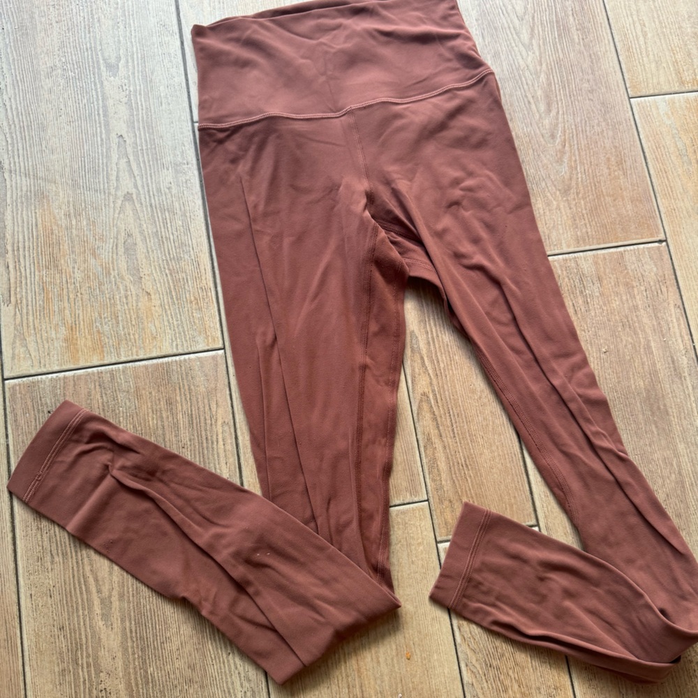 28" Align Lululemon leggings